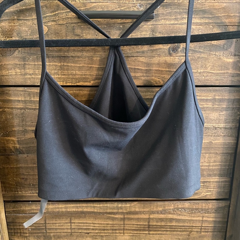 NWOT Vuori “All the Feels” Sports Bra